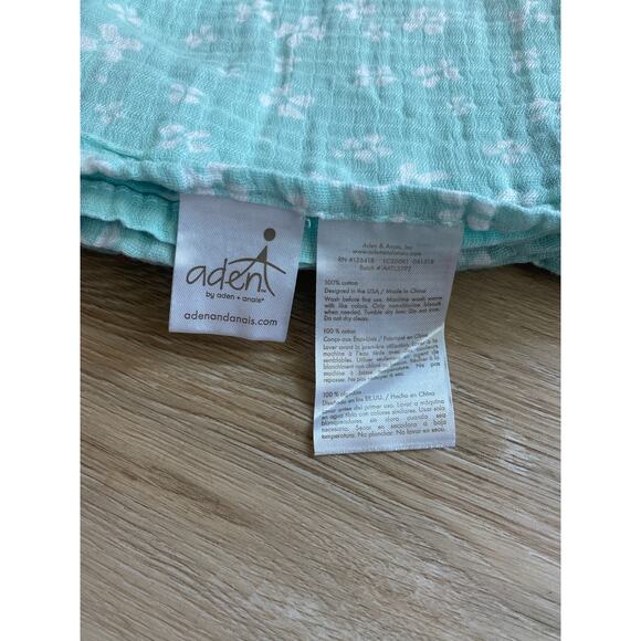 Aden + Anais muslin swaddle blankets set of 3 organic cotton - Picture 2 of 4